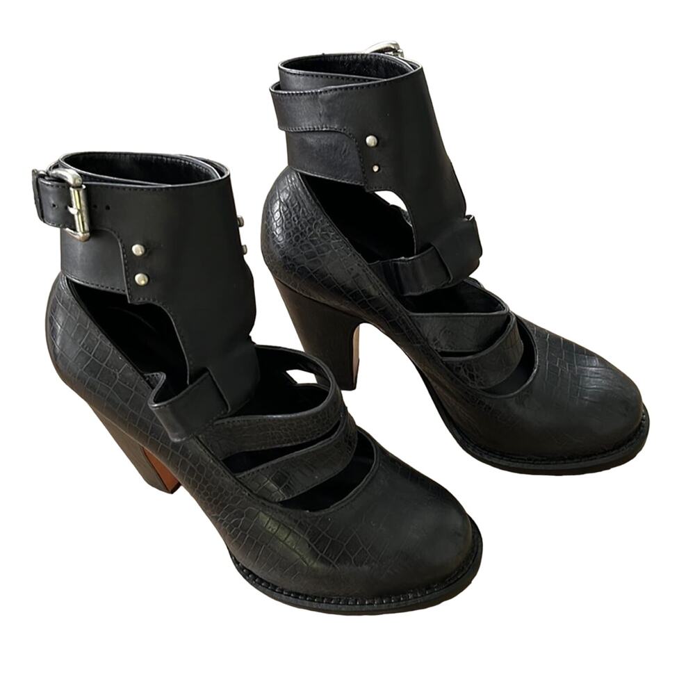 Rachel Comey Escape Strappy Heels Size 7.5